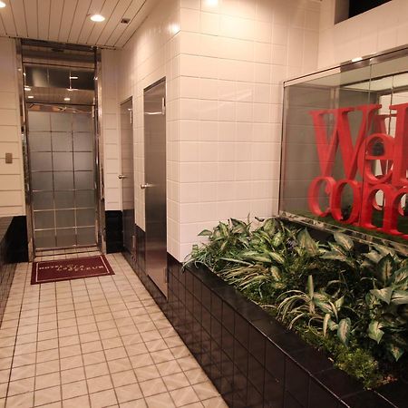 Отель Lala Fleur (Adults Only) Осака Экстерьер фото